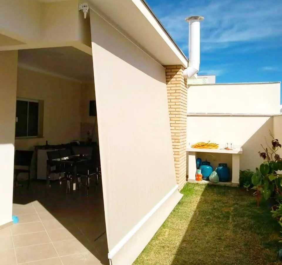Por Que os Toldos Cortina São a Solução Perfeita para Seu Espaço em Bertioga, SP 4